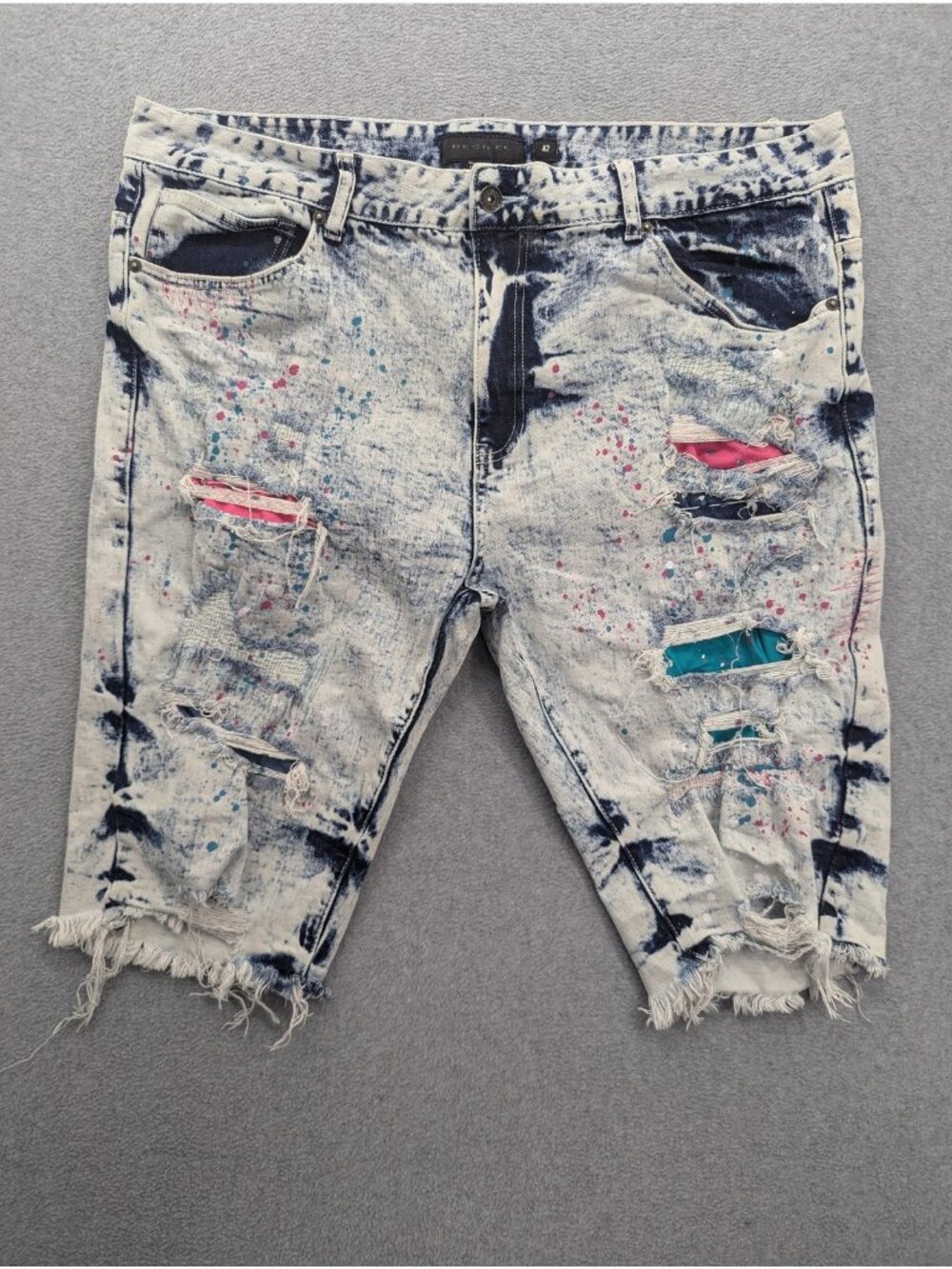 Decibel Denim Shorts Mens 42 Multicolor Acid Wash Distressed Bermuda 12 Inseam